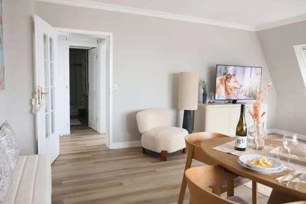 Wohnzimmer  Elisabethstr. 2, Whg. 13