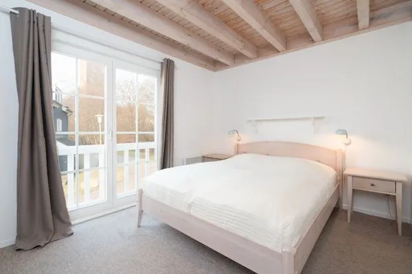 Schlafzimmer Strandpark Sierksdorf H056