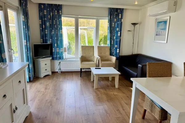  EuroParcs Schoneveld / Breskens Chalet am Strandaufgang Haus Nr. B028