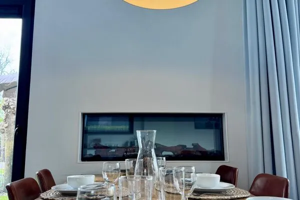  EuroParcs Bad Meersee Chalet Coastline Zeeland mit Zaun Haus Nr. 80