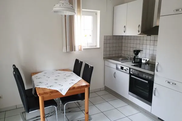   Ferienhaushäfte zum Plauer See