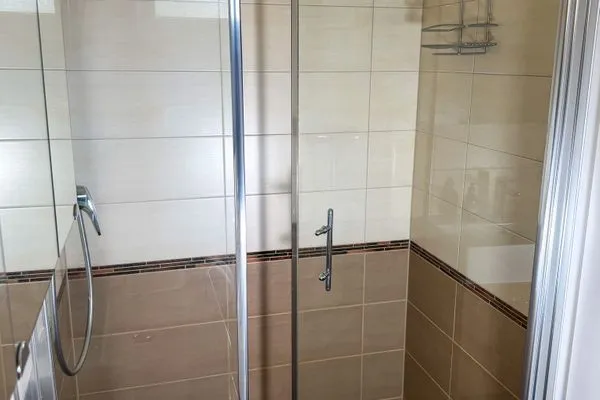 Gäste-WC  Bergidylle am Lago Maggiore