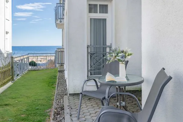 Terrasse  Regina Maris Ostseestern