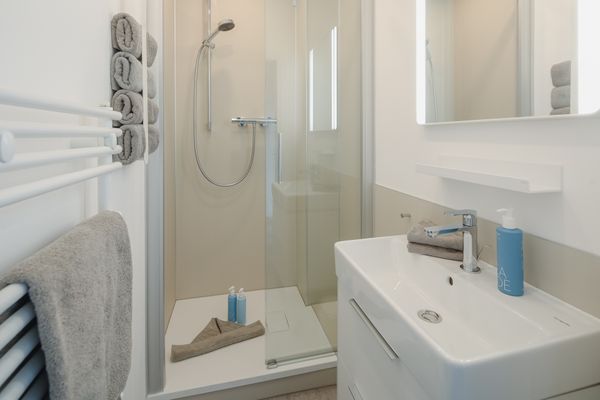 Villa Fresena Bude 6  - Badezimmer