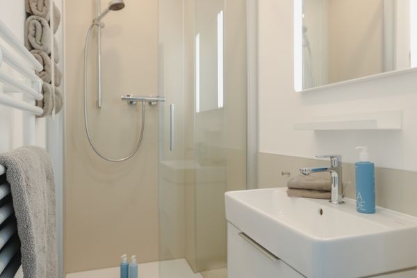 Villa Fresena Bude 6  - Badezimmer