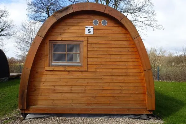   05 Premium Camping Pod "Gröde"