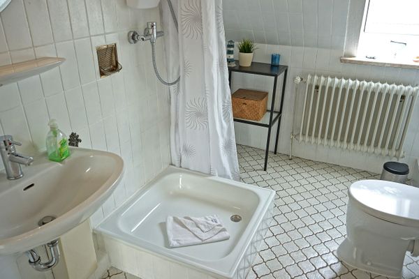  Rochelsand OG 3 Tating - Badezimmer