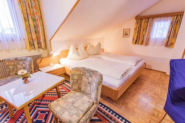 Doppelbett  City Life 6 by Alpenidyll Apartments