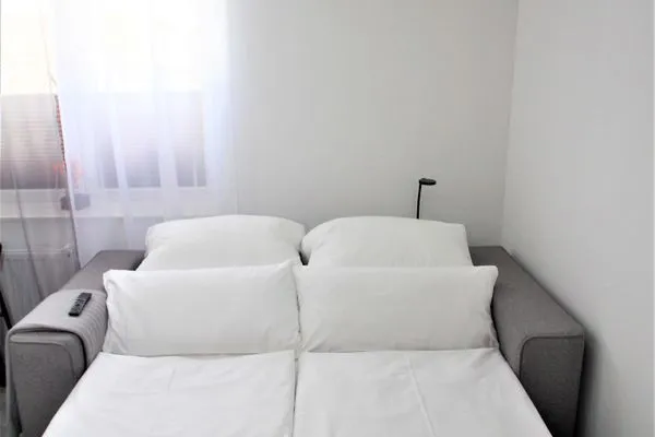 Schlafzimmer  Glücks-Burg "Sonne"