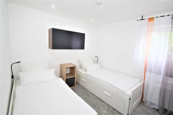 Schlafzimmer  Glücks-Burg "Sonne"