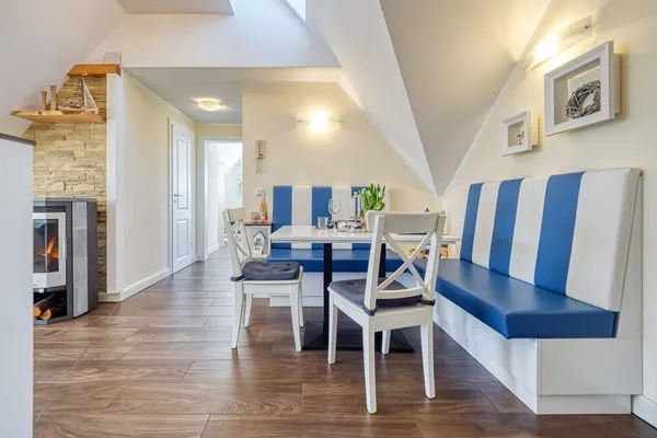 Essbereich mit Blick Richtung Schlafzimmer Neue Reihe Neue Reihe 28 - Wohnung Vogelnest