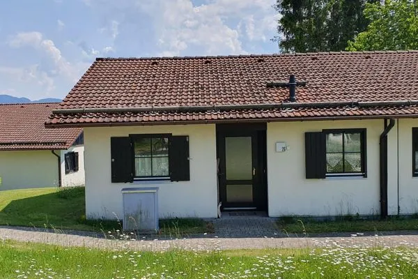 Hauptansicht Feriendorf Hochbergle Haus 26