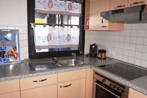 Küche / Küchenzeile Feriendorf Hochbergle Haus 108