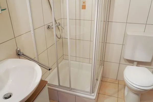 Badezimmer Feriendorf Hochbergle Haus 140
