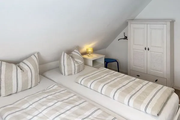 Schlafzimmer Haus Frisia Ferienwohnung Frisia 4