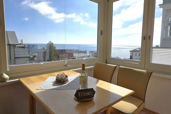 Wohnzimmer  Villa Johanna, App.1 - Bädervilla mit herrlichem Meerblick