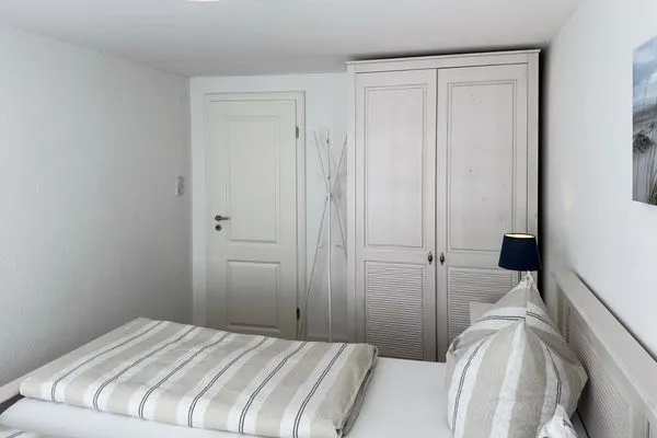 Schlafzimmer Haus Frisia Ferienwohnung Frisia 3
