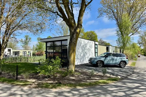  EuroParcs Bad Hoophuizen Chalet am Wasser für 6 Personen Nr. Zuiderzee 21