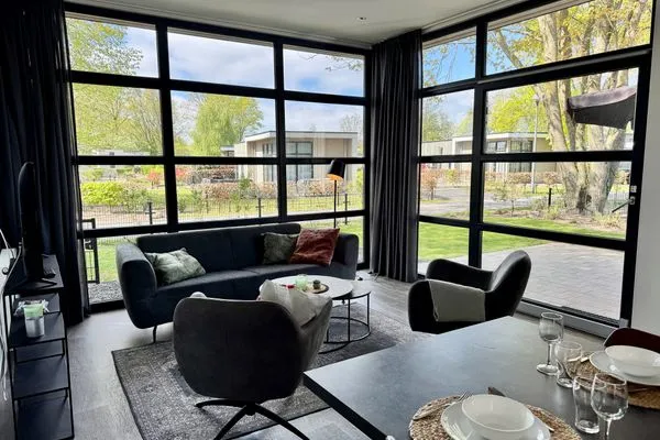  EuroParcs Bad Hoophuizen Chalet am Wasser für 6 Personen Nr. Zuiderzee 21