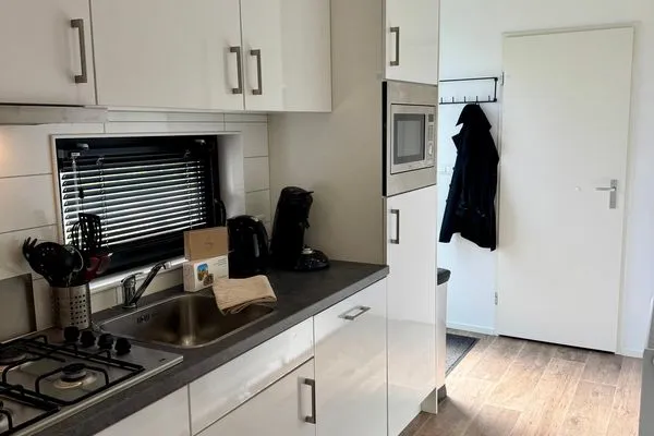  EuroParcs Bad Hoophuizen Chalet Glücksort mit Zaun Haus Nr Water03