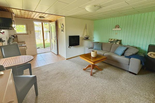  Huhnhaus – Rustikales Blockbohlenhaus Zinnowitz Zinnowitz - 