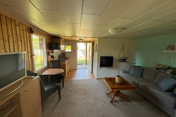  Huhnhaus – Rustikales Blockbohlenhaus Zinnowitz Zinnowitz - 