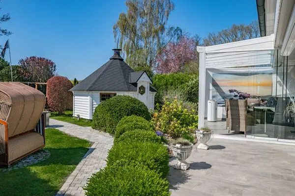Gartenblick  Haus Sansibar