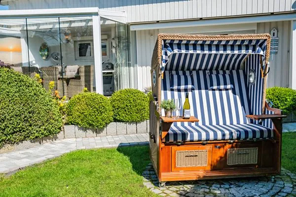 Garten  Haus Sansibar