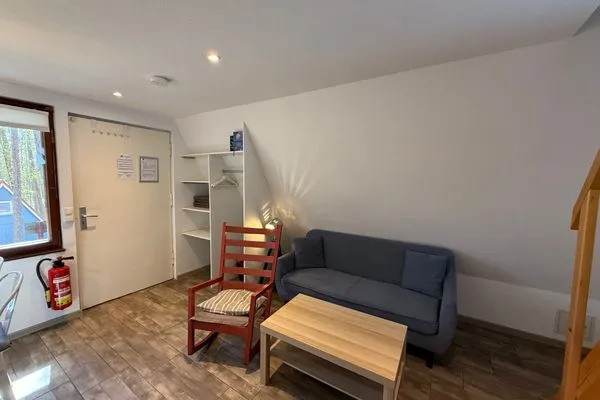   Naturerlebnis direkt vor der Tür – gemütliche Finnhütte am Waldrand - Ida