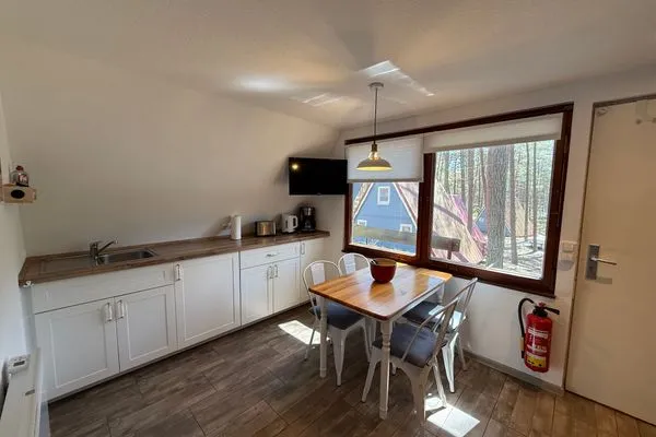   Naturerlebnis direkt vor der Tür – gemütliche Finnhütte am Waldrand - Ida