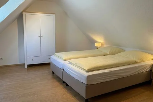   Ferienglück im Doppelhaus - 60 m zum Strand (Haus 1)