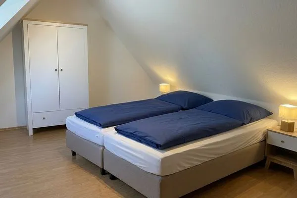   Ferienglück im Doppelhaus - 60 m zum Strand (Haus 1)