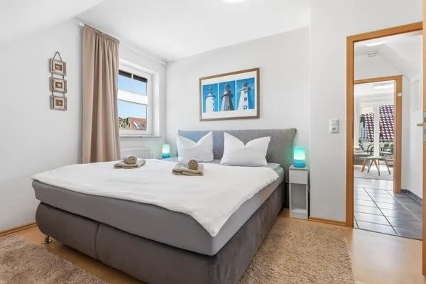 Schlafzimmer mit Doppelbett Hoppenberg 9 OG links - Zur Kogge