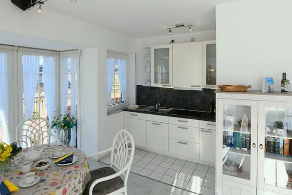 Küche / Küchenzeile Haus vorm Riff Ferienwohnung Memmertfeuer