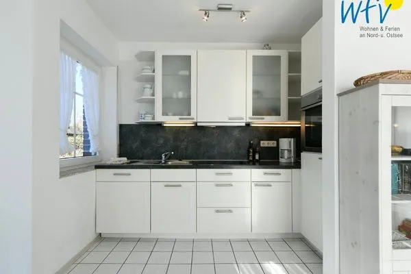 Küche / Küchenzeile Haus vorm Riff Ferienwohnung Memmertfeuer