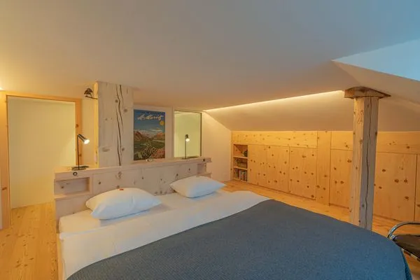 Schlafzimmer  Chesa Lagrev 3