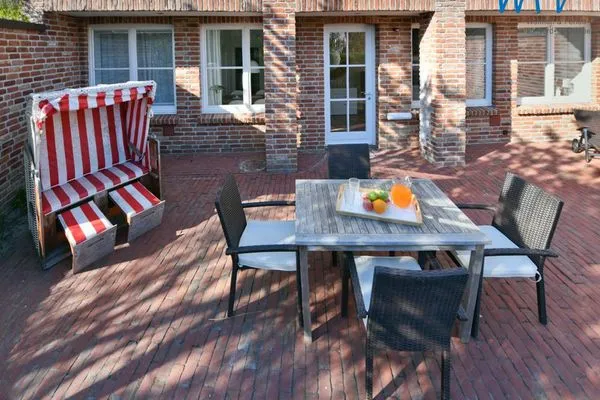 Terrasse Landhaus Ostdüne Ferienwohnung Dünenmulde