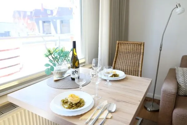 Wohnzimmer  Kjeirstr. 19-21, Whg. 9