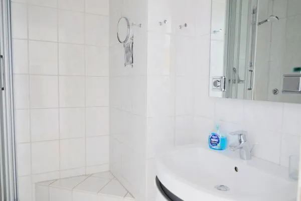 Badezimmer  Kjeirstr. 19-21, Whg. 9