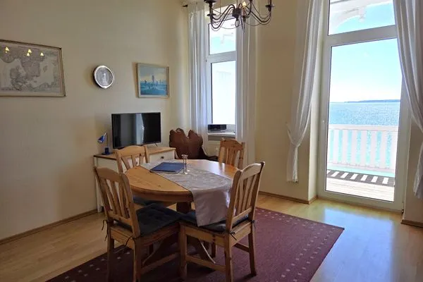 Wohnzimmer  Fürstenhof, App. 202 - traumhafter Meerblick und Balkon
