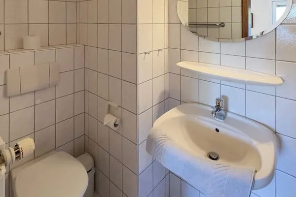 Badezimmer Haus *Üüs Aran* Ferienwohnung *Üüs Aran 1*