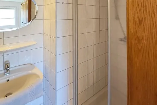 Badezimmer Haus *Üüs Aran* Ferienwohnung *Üüs Aran 1*