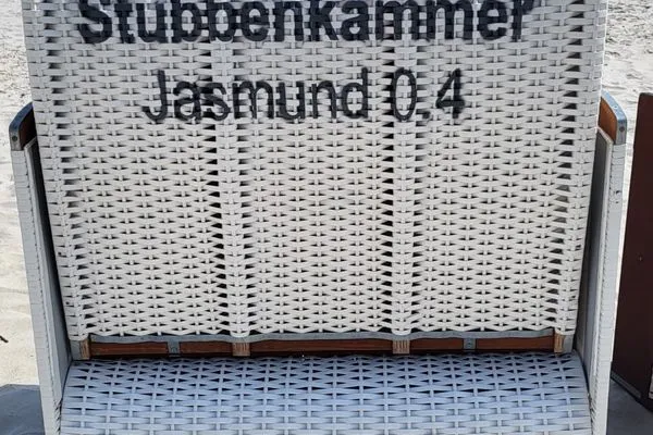 Strandkorb am Strand  FeWo Stubbenkammer in PRORA - 8.04