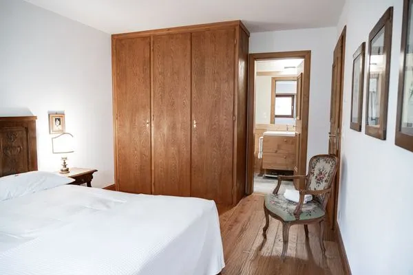 Schlafzimmer  Chesa Curtinella 13