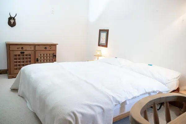 Schlafzimmer  Chesa Curtinella 13