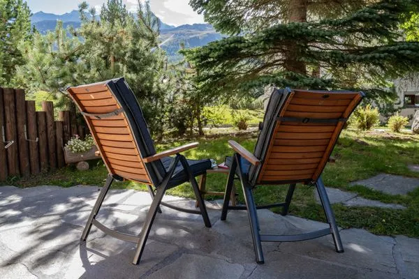 Gartenblick  Chesa Curtinella 13