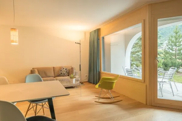 Wohnzimmer  Chesa Curtinella 14