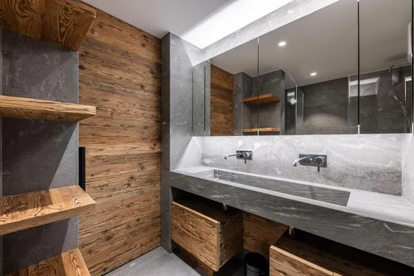 Badezimmer  Chesa Curtinella 21
