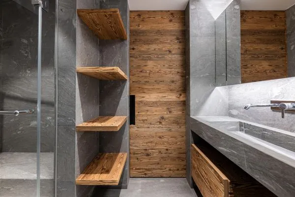 Badezimmer  Chesa Curtinella 21