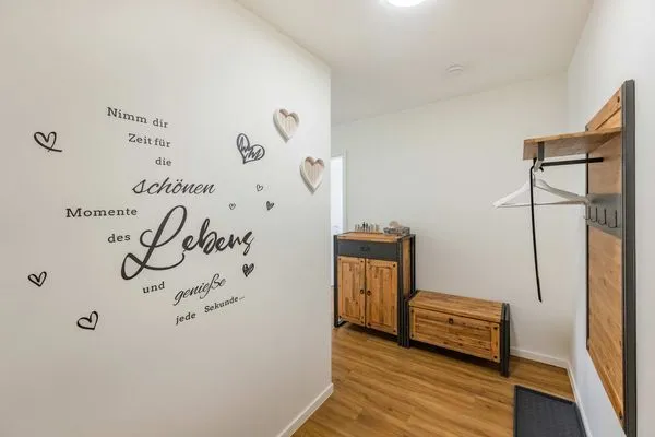 Fassade / Eingang  Ferienwohnung Sonnenblick am Haff